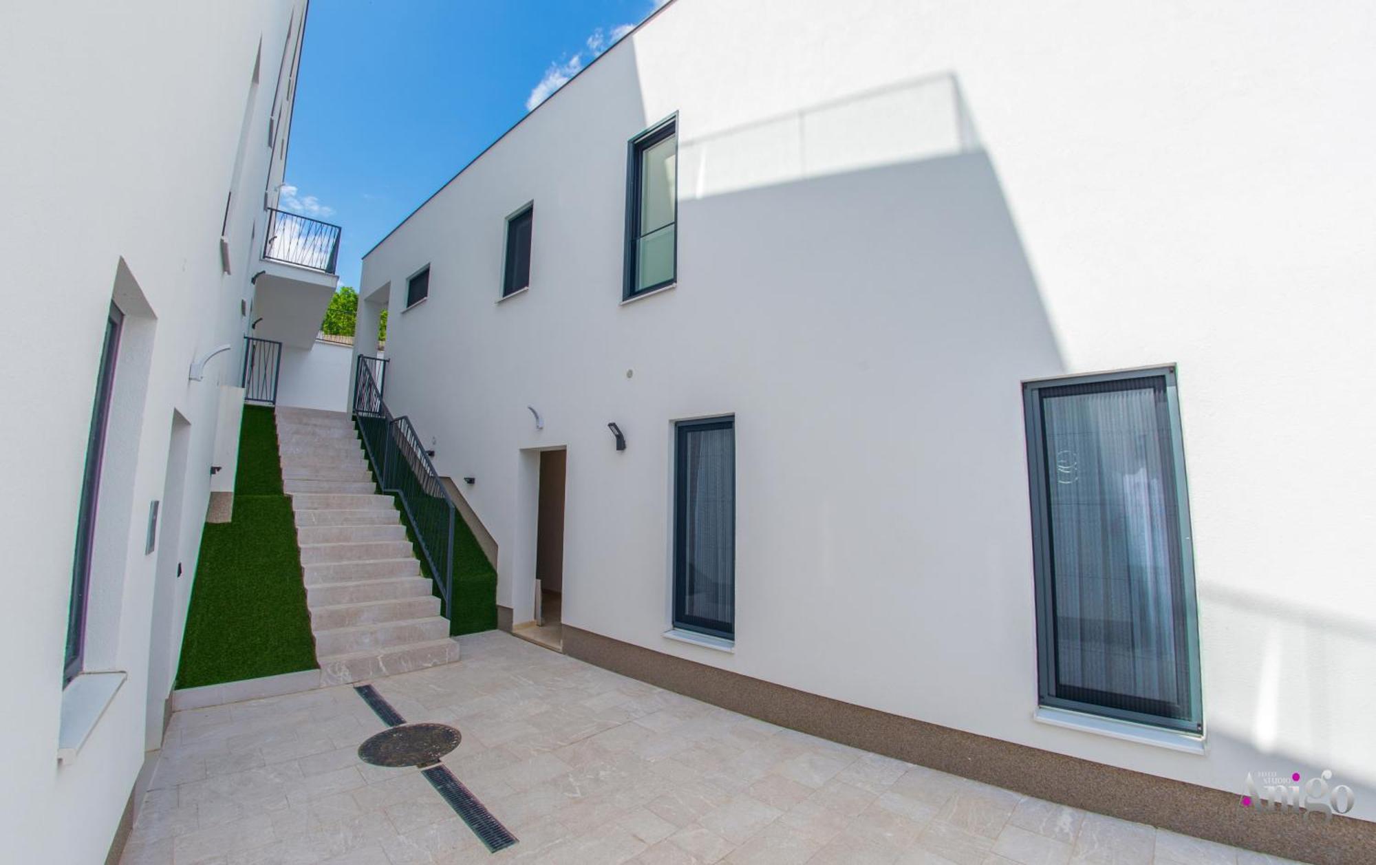 Royal Terrace Apartments Konjic Esterno foto