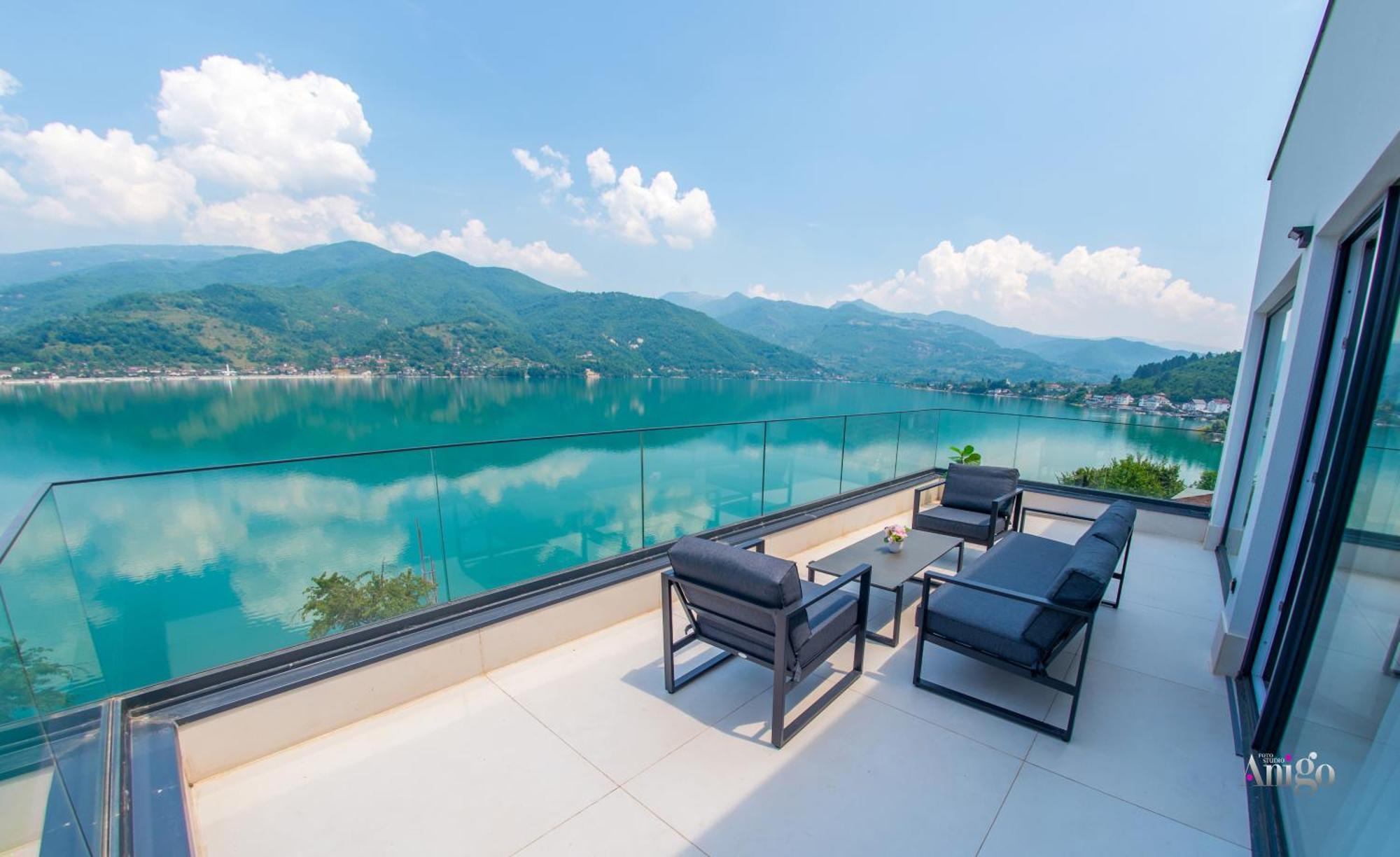 Royal Terrace Apartments Konjic Esterno foto